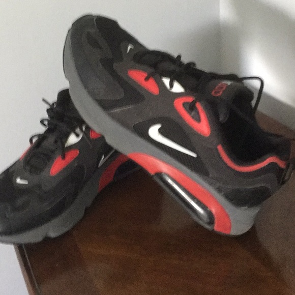 Nike Other - Nike Air Max 200 man’s sneakers Size 13